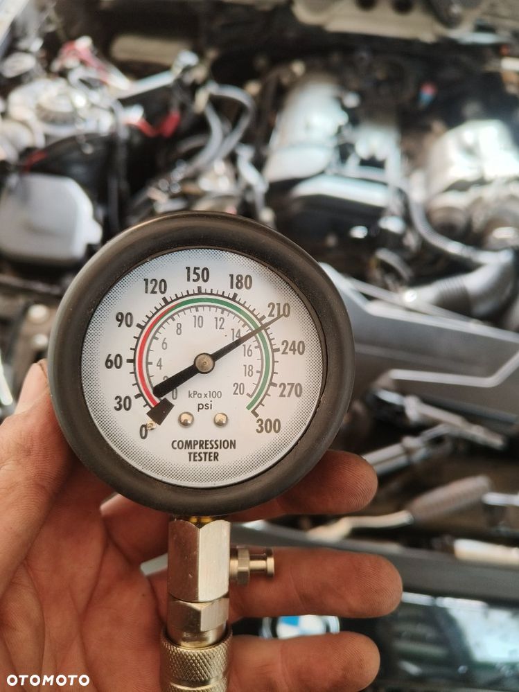 BMW Seria 1 116i - 22