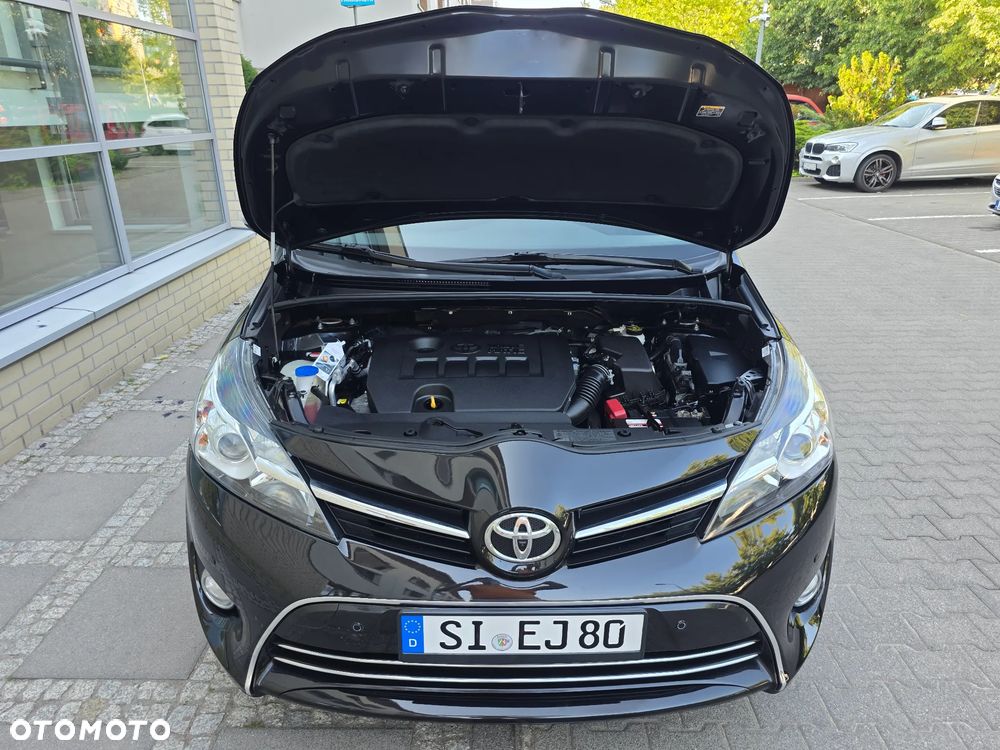 Toyota Verso - 12