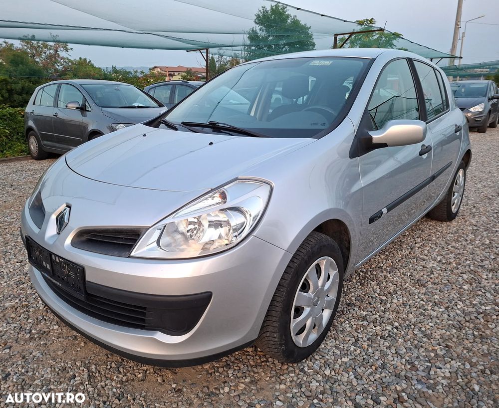 Renault Clio - 5