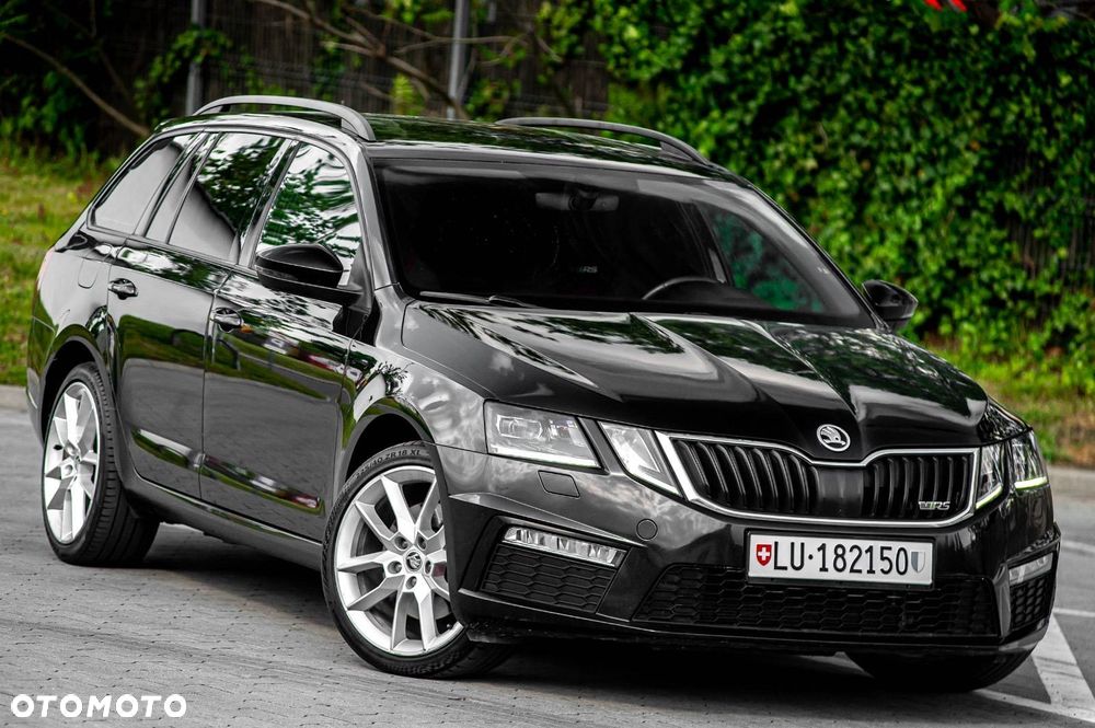 Skoda Octavia 2.0 TDI (Green tec) 4x4 DSG RS - 1