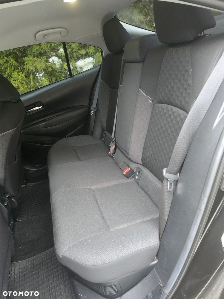 Toyota Corolla 1.8 Hybrid Executive - 10