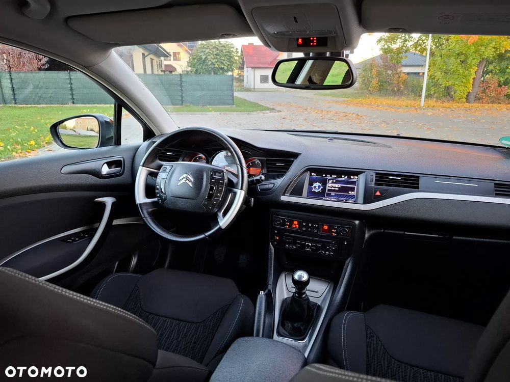 Citroën C5 2.0 HDi Exclusive - 8