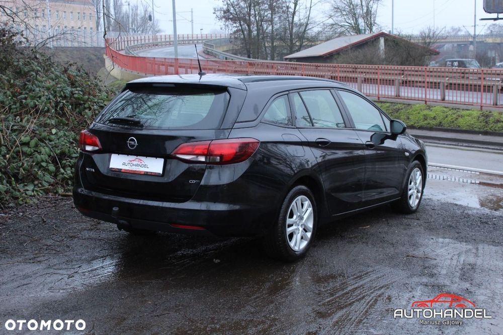 Opel Astra - 4