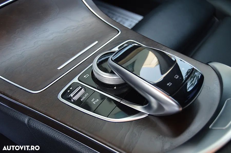 Mercedes-Benz C 220 (BlueTEC) d 7G-TRONIC Avantgarde - 32