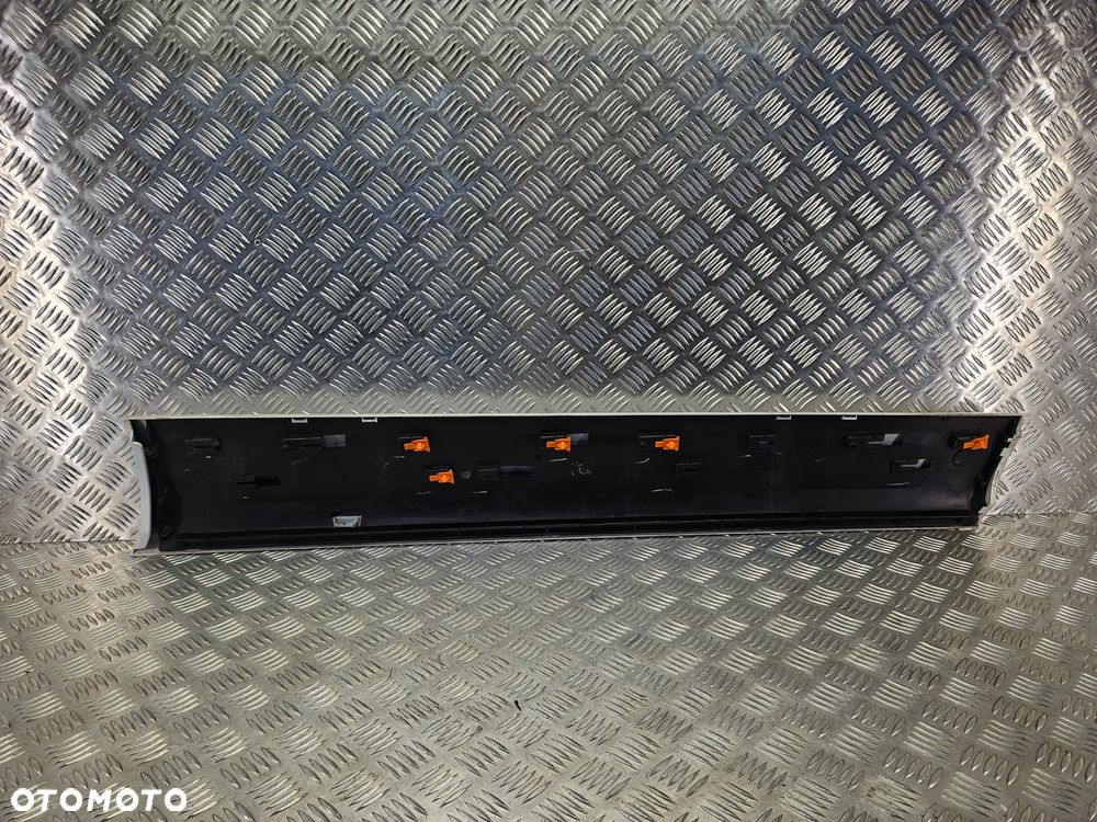 AUDI Q7 4L LIFT 09-15R LISTWA DOLNA S-LINE LISTWY DRZWI PRZOD TYL PRAWA LEWA BIALE LY9C 4L0853959 4L0853960 4L0853969 4L0853970 KOMPLET - 6