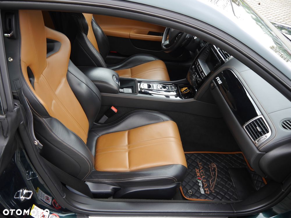 Jaguar XK XKR-S - 7