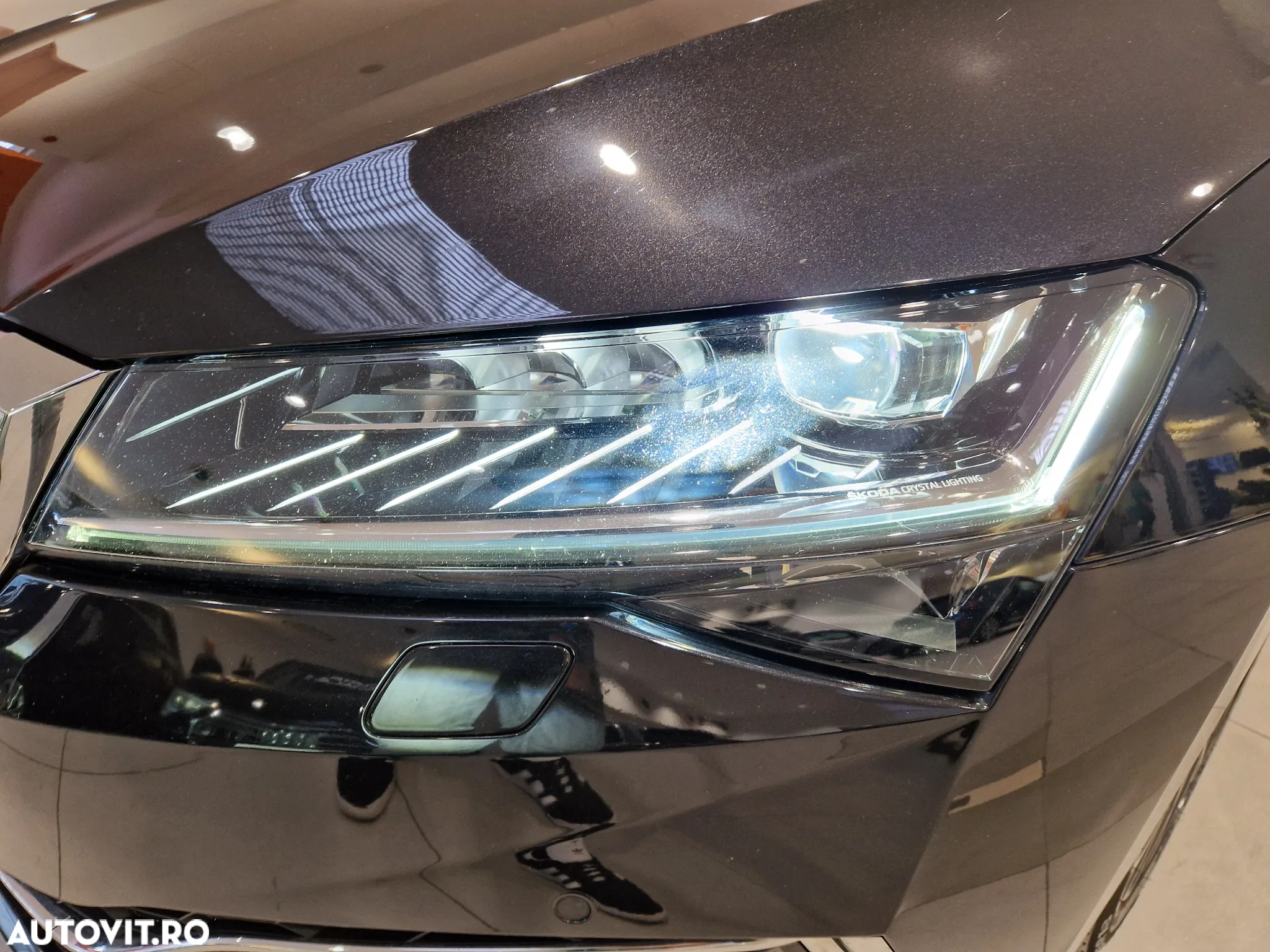 Skoda Superb 2.0 TDI DSG L&K - 10