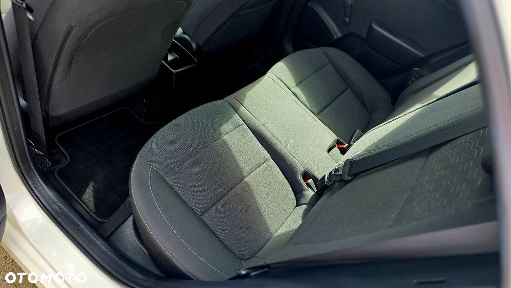 Kia Rio 1.2 Dream Team Edition - 22