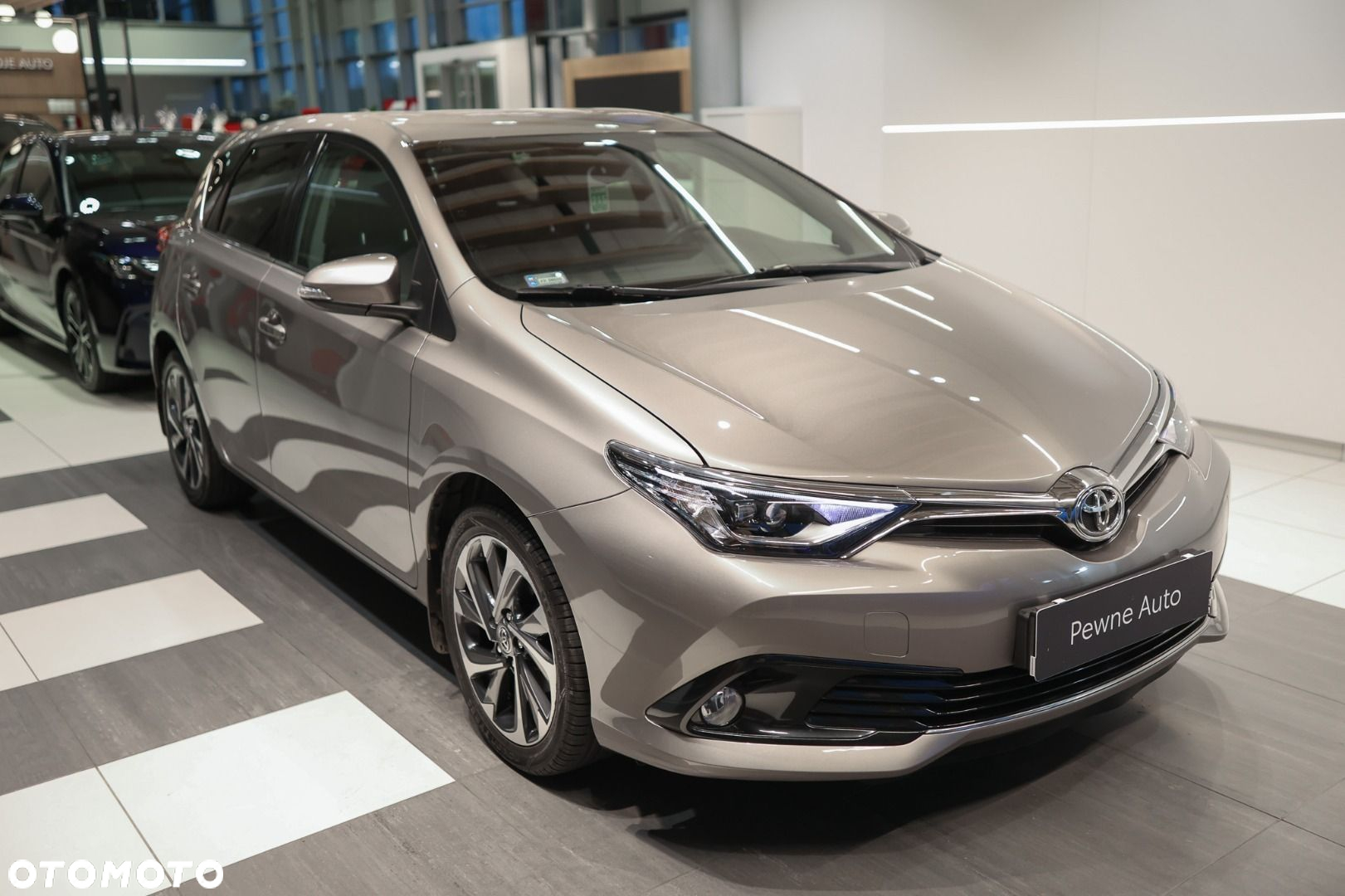 Toyota Auris - 6
