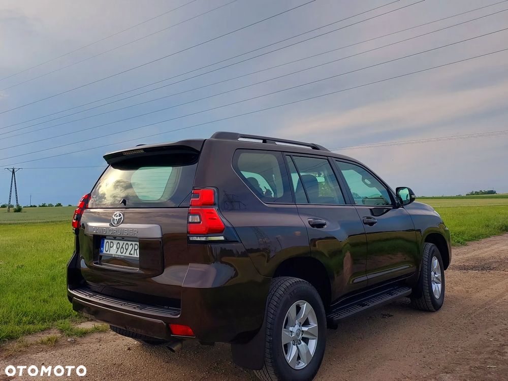 Toyota Land Cruiser LC 2.8 D-4D Prado - 9