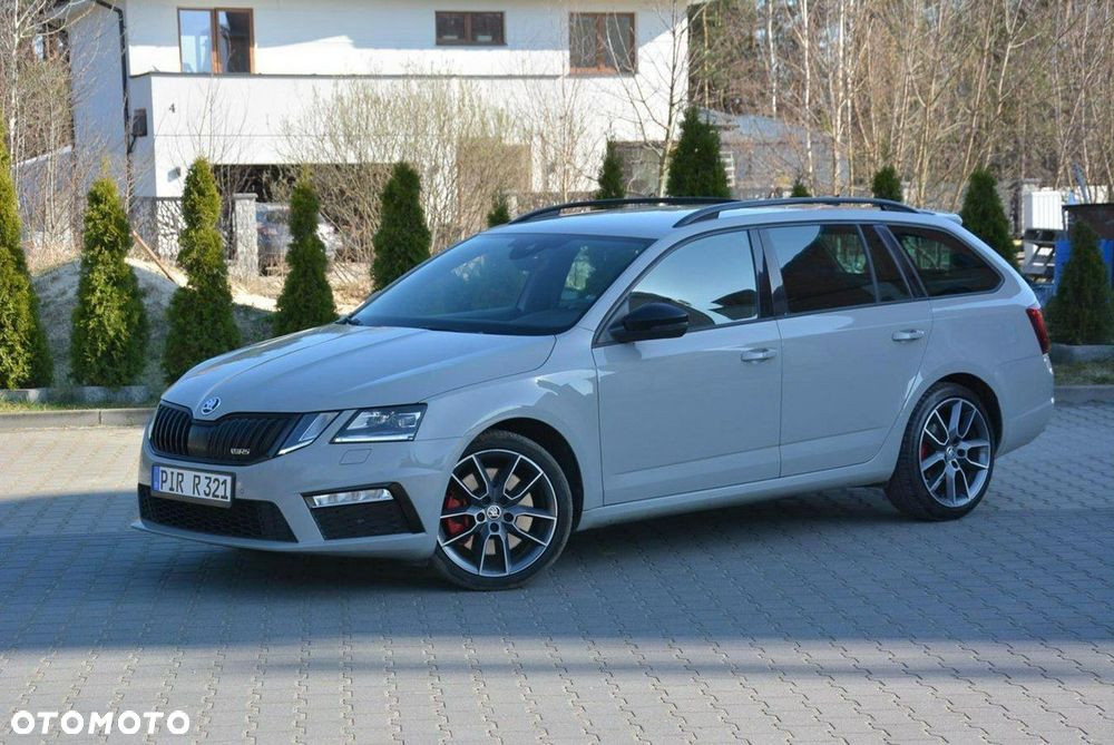 Skoda Octavia 2.0 TSI RS 230 DSG - 3