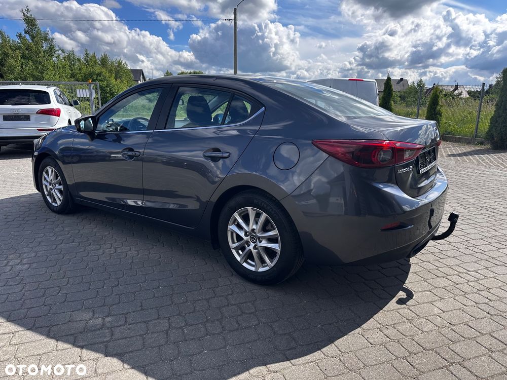 Mazda 3 - 7