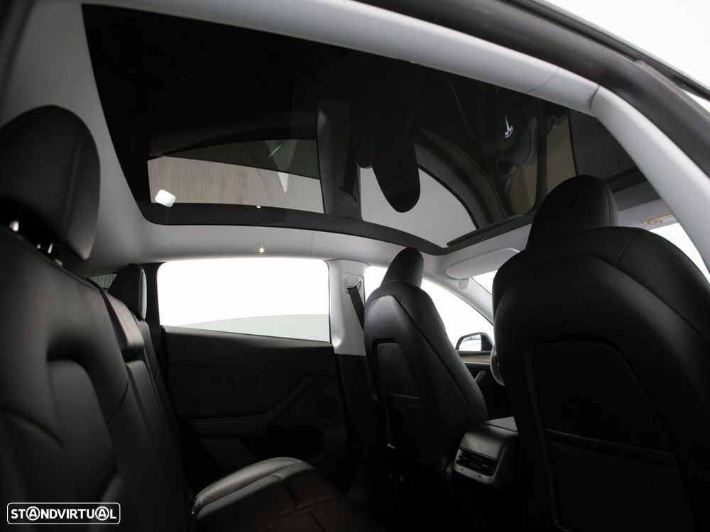 Tesla Model Y Long Range Tração Integral - 12