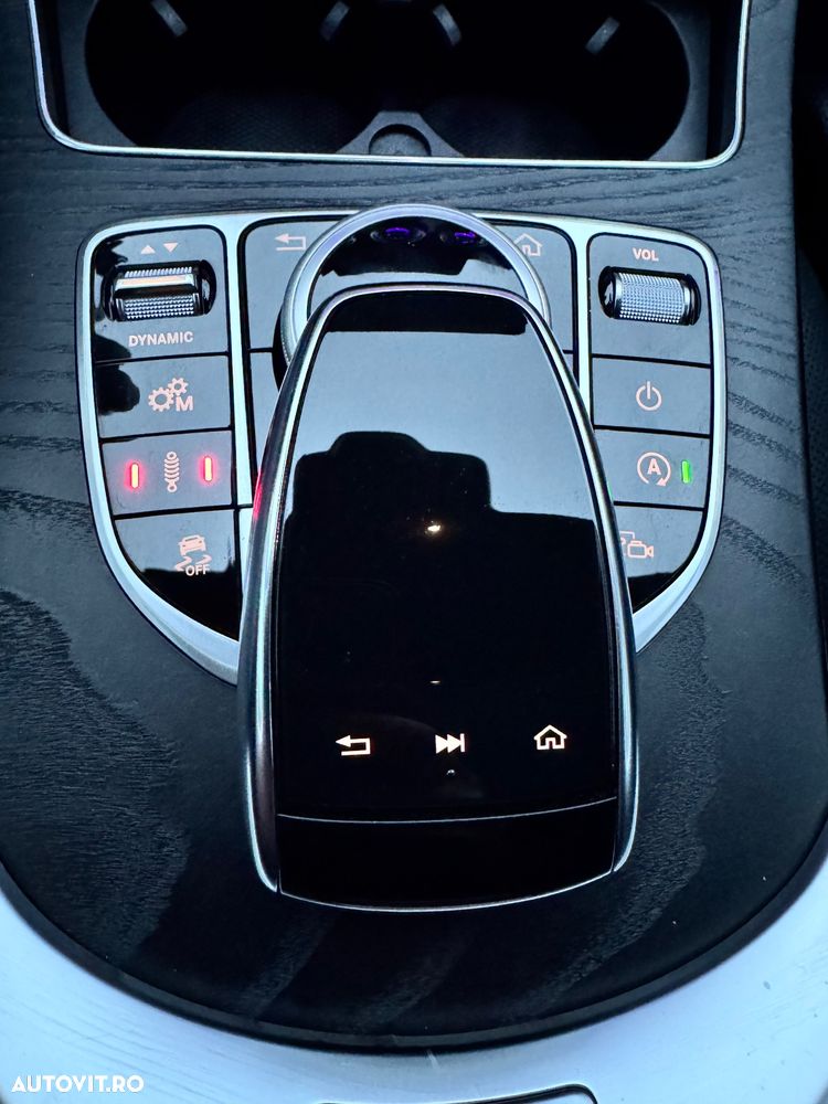 Mercedes-Benz C 43 AMG - 9