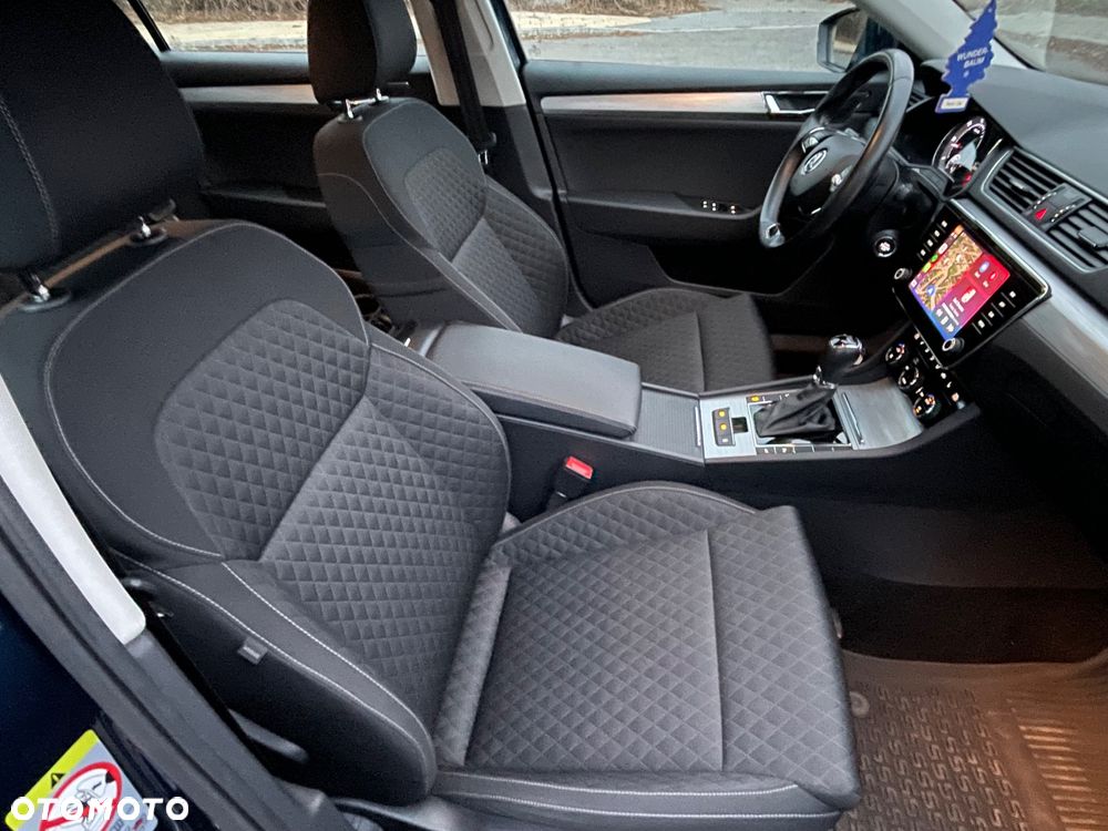 Skoda Superb 2.0 TDI SCR Ambition DSG - 37