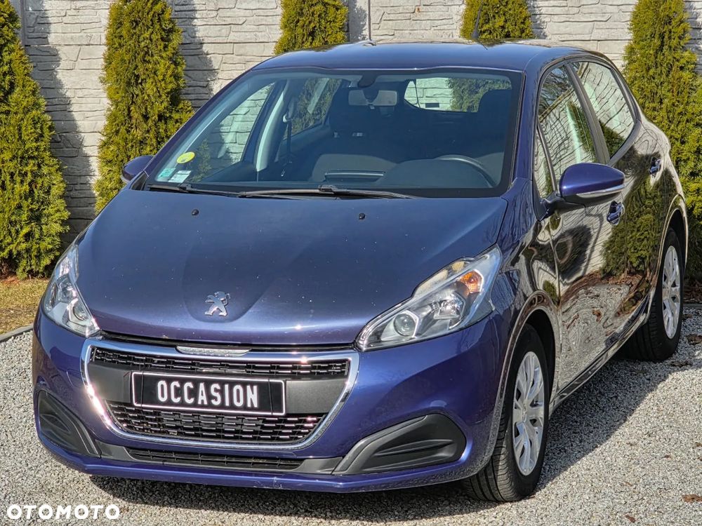 Peugeot 208 - 2