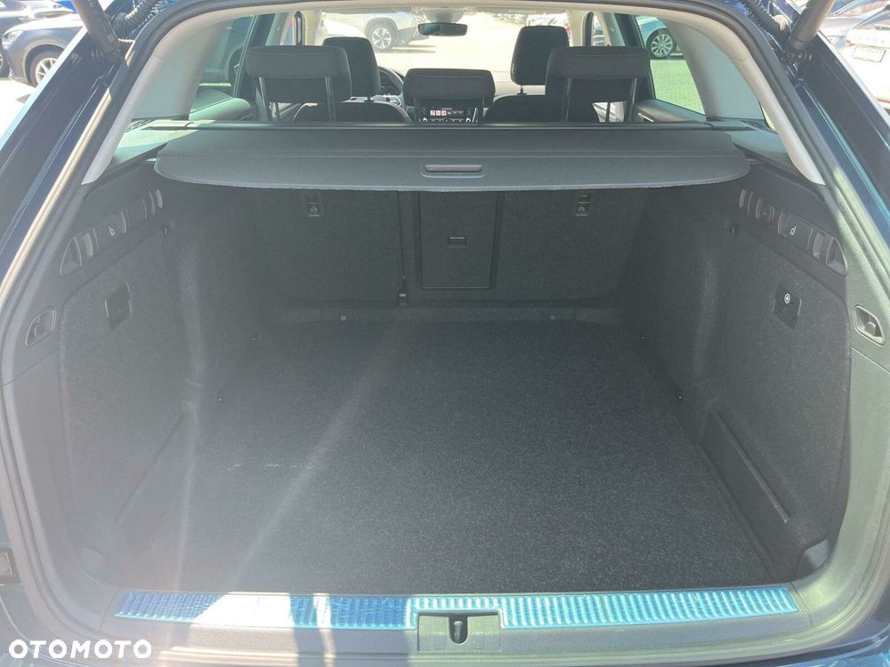 Skoda Superb 1.5 TSI Ambition DSG - 35