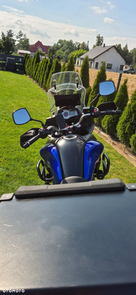 Suzuki V-STROM - 4