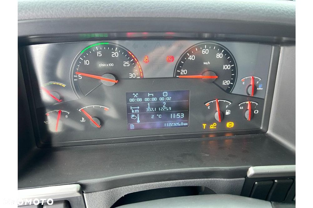 Volvo FM300 6X2*4 EURO5 + SIDE OPENING - 19