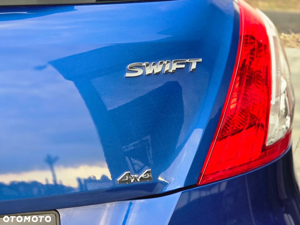 Suzuki Swift 1.2 4x4 Club - 33