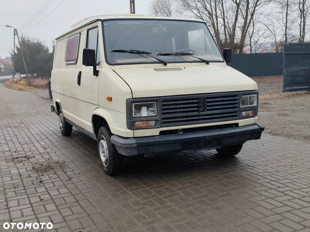 Peugeot J5 - 11