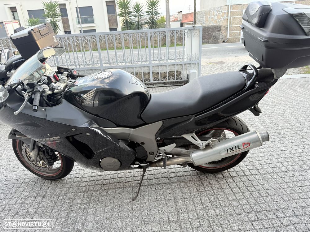 Honda CBR Cbr 1100 XX - 4