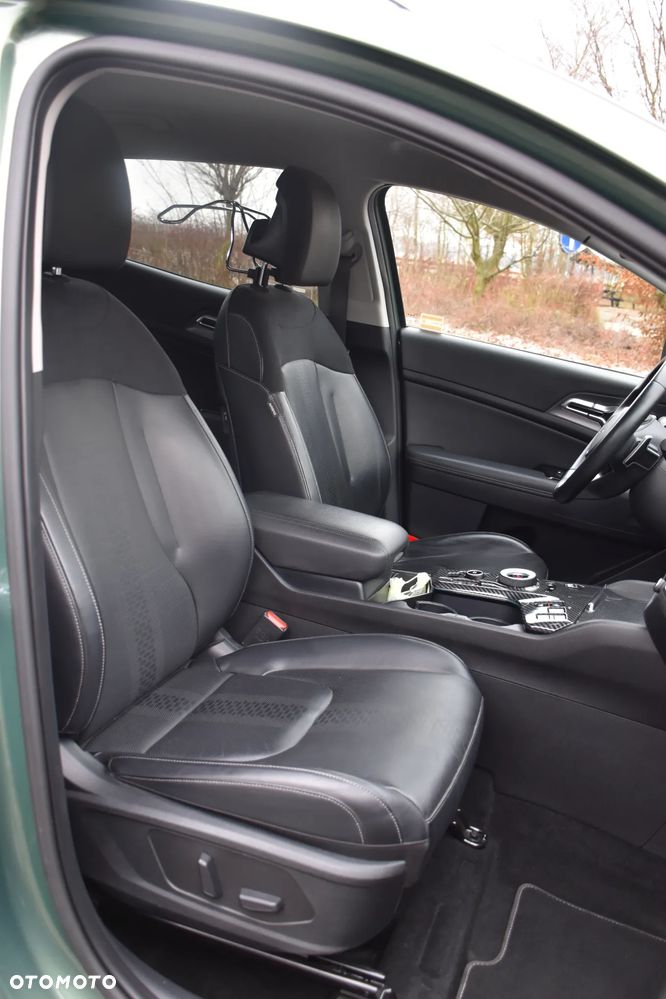 Kia Sportage 1.6 T-GDI HEV Business Line 2WD - 14