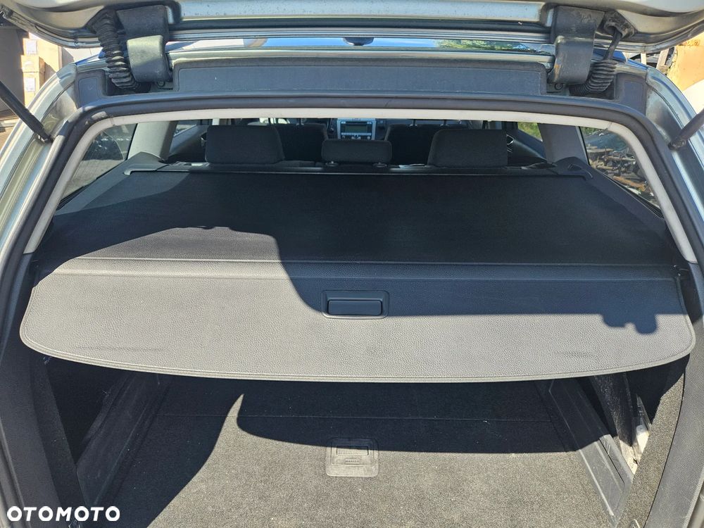 VW PASSAT B6 ROLETA BAGAŻNIKA - 3