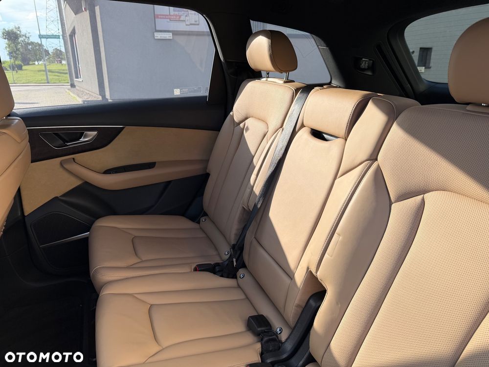 Audi Q7 45 TDI mHEV Quattro S Line Tiptr - 7