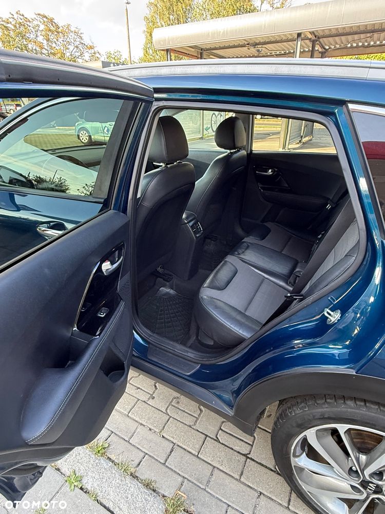 Kia Niro 1.6 GDI Hybrid M - 16
