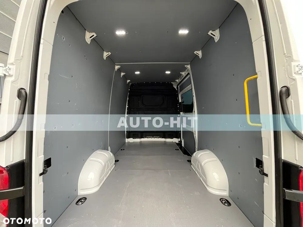 MAN TGE - 11
