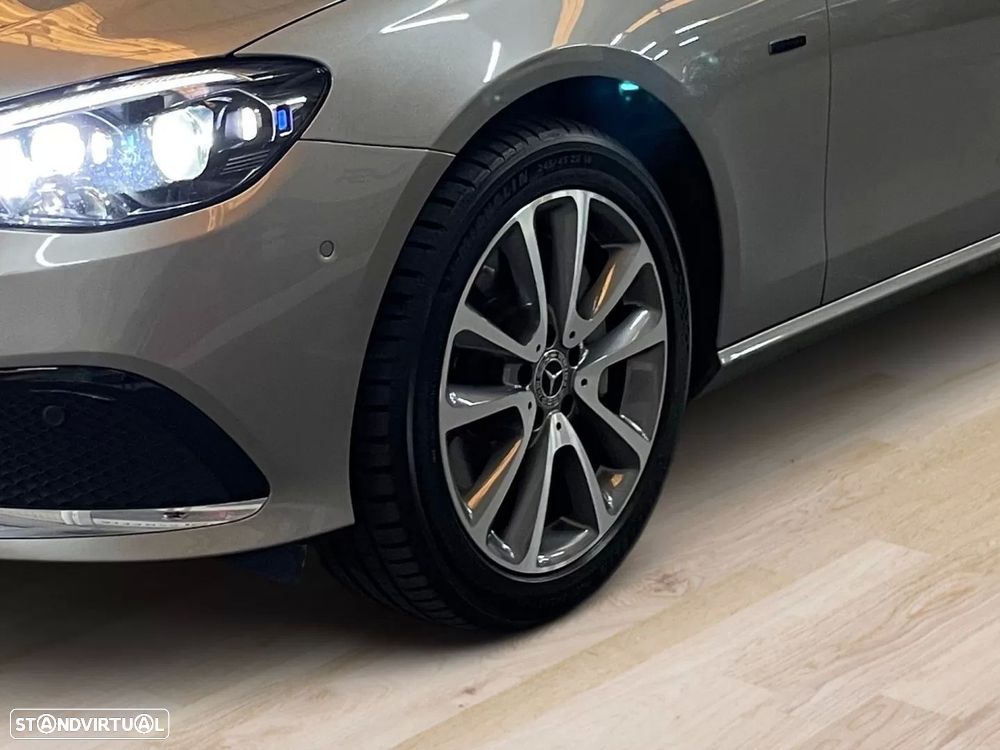 Mercedes-Benz E 300 de Avantgarde - 7