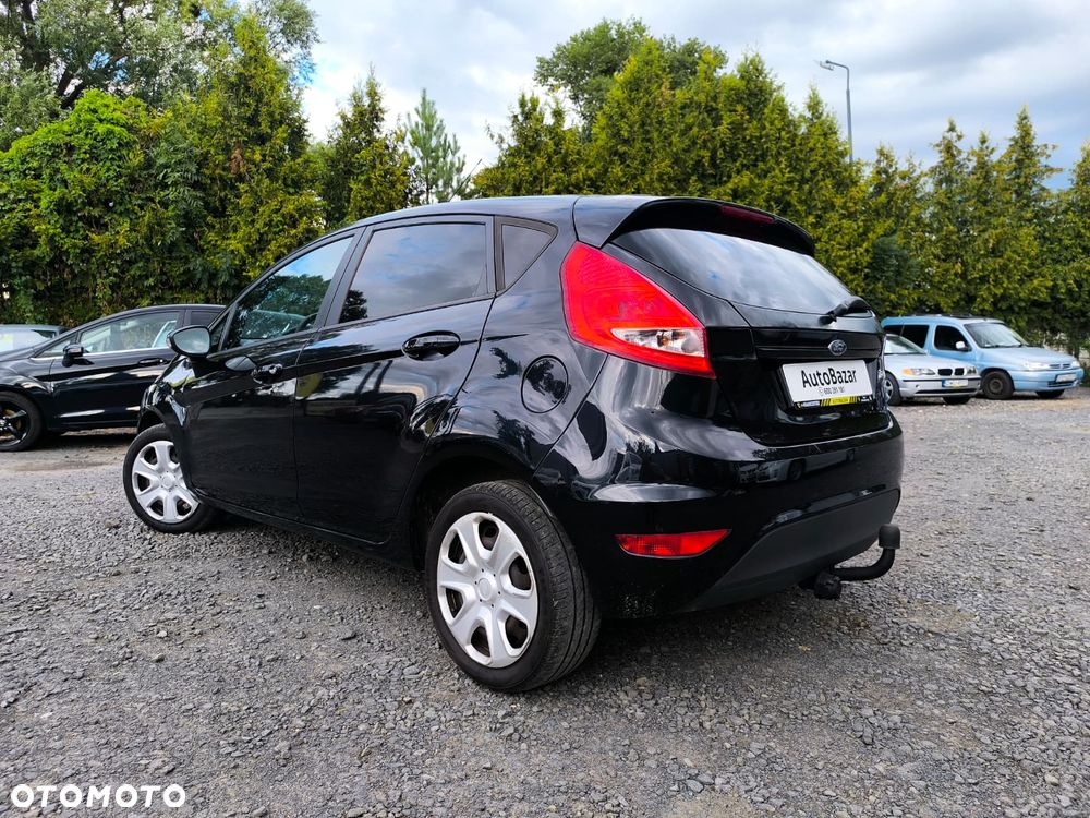 Ford Fiesta - 5