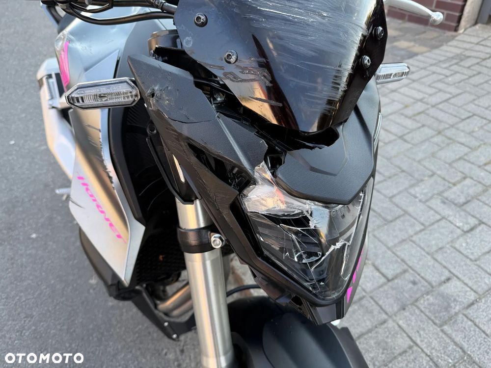 Honda Hornet - 24