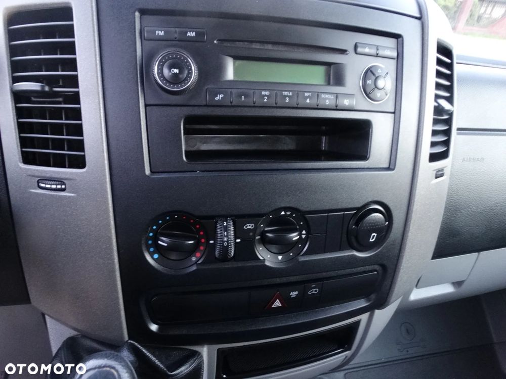 Volkswagen Crafter - 18