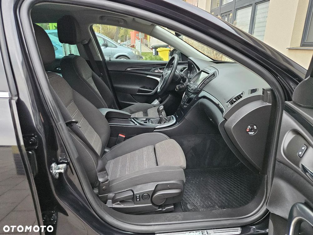 Opel Insignia 2.0 CDTI Cosmo S&S - 11