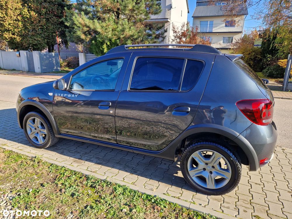 Dacia Sandero 0.9 TCe Laureate - 34