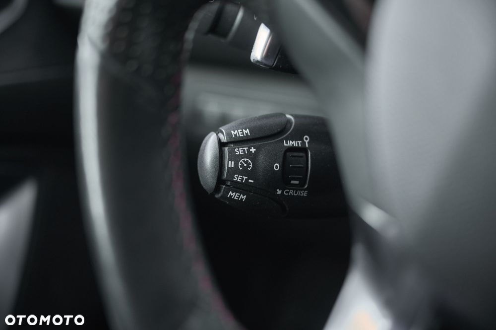 Peugeot 308 - 26