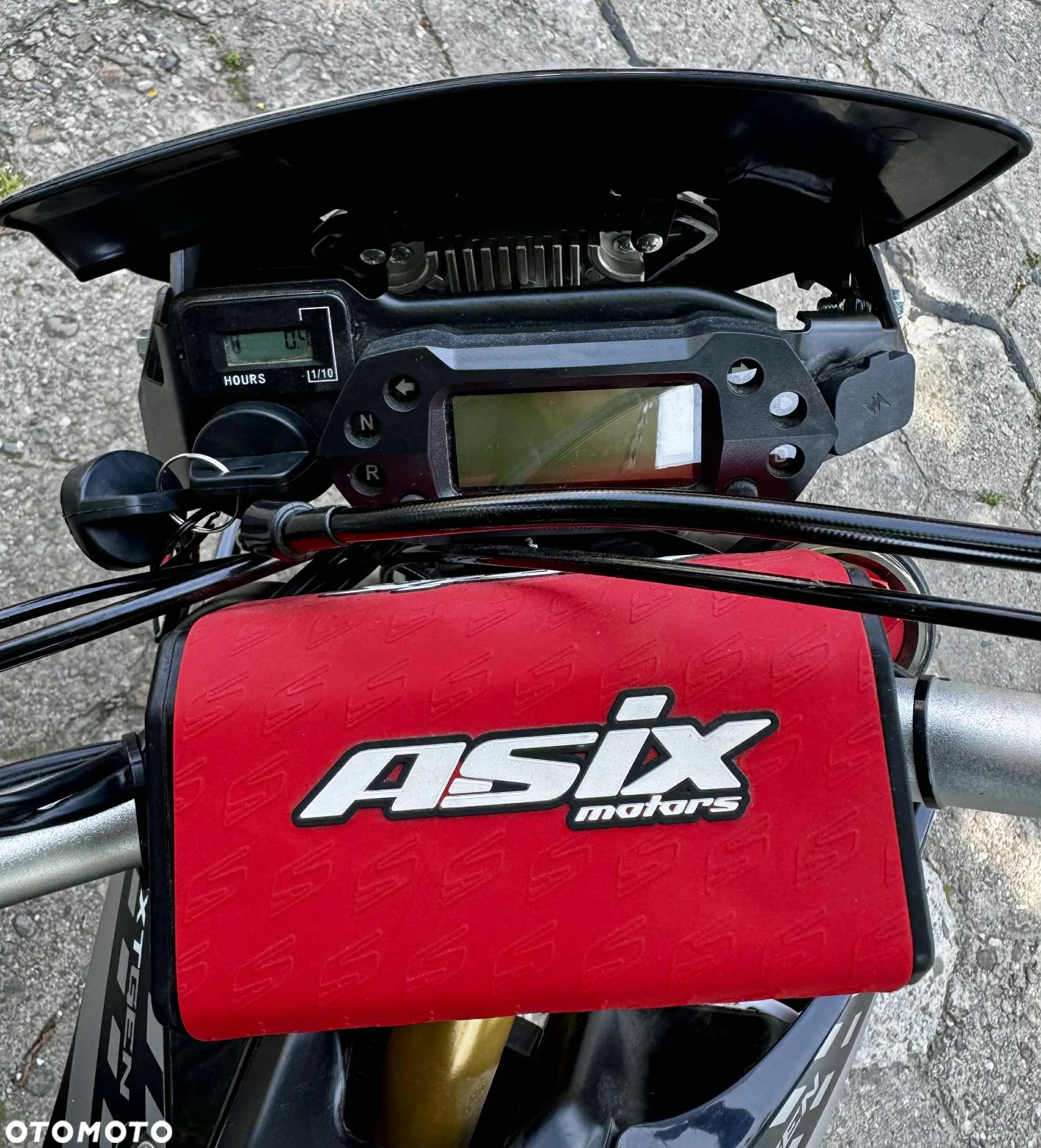 ASIX XB