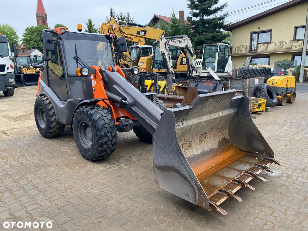 Hitachi ZW95, 2020 ROK, 2700 MTH, ŁYŻKA + WIDŁY, z NIEMIEC, PIĘKNY STAN - 36