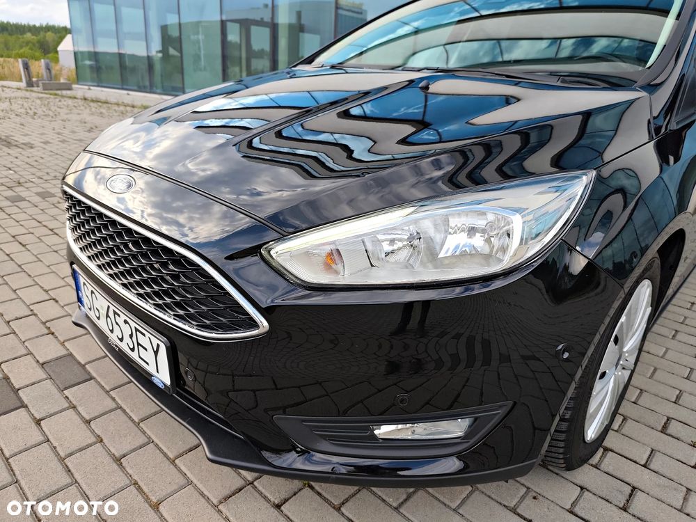 Ford Focus 1.0 EcoBoost Titanium - 12