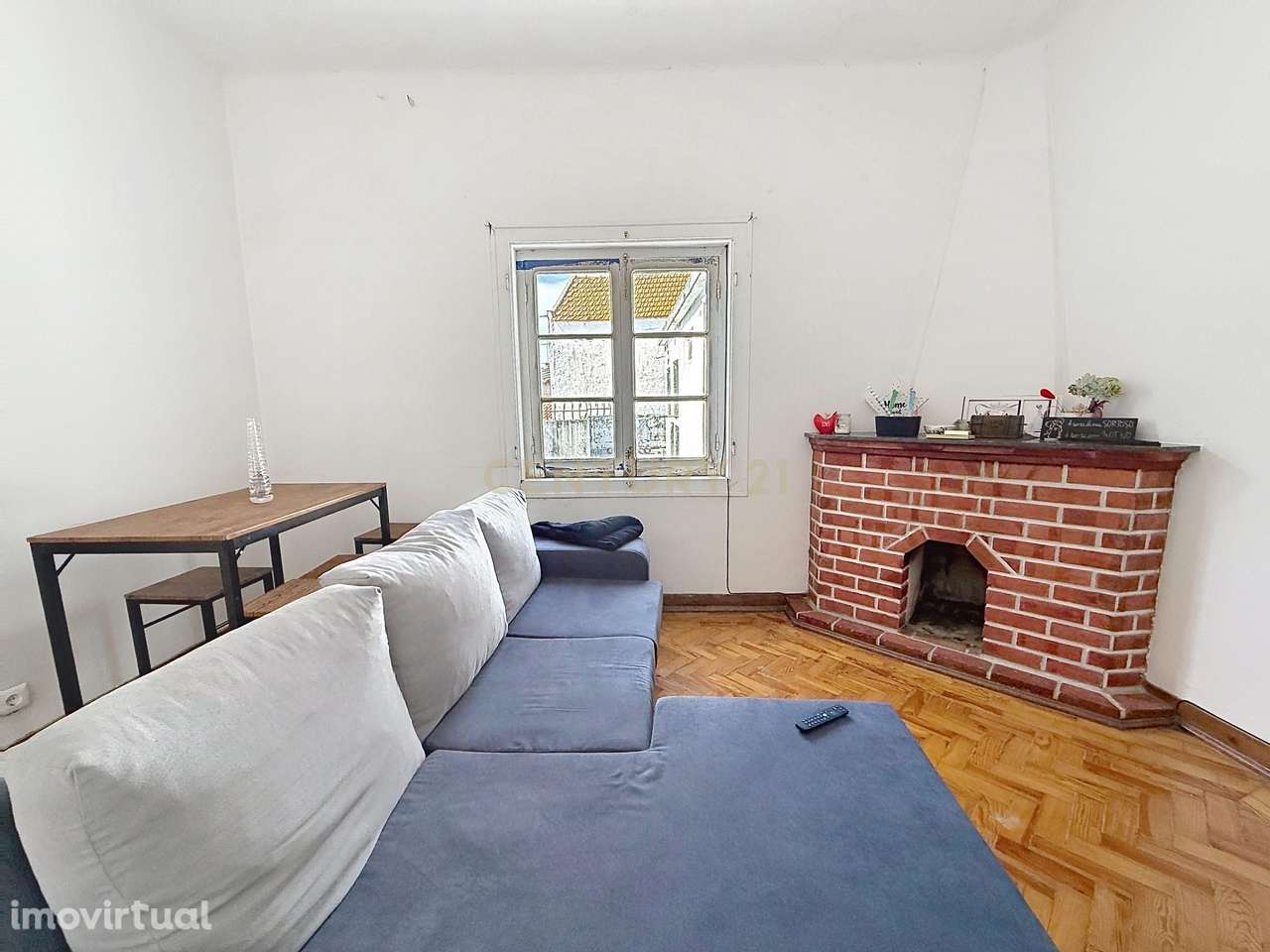 Predio historico T3  no centro de Valado de Frades excelente investime - Grande imagem: 4/29