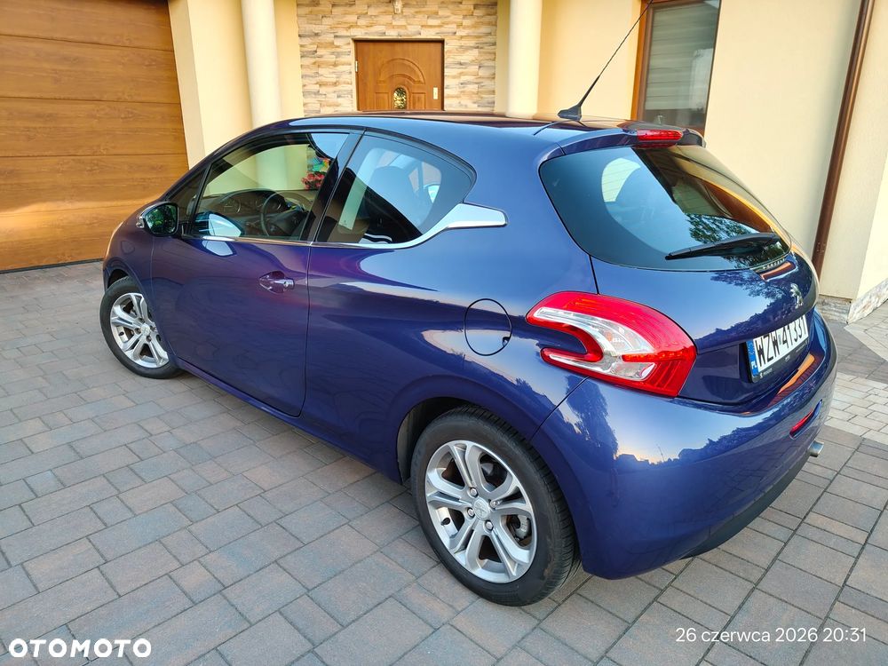 Peugeot 208 1.4 VTi Active - 11