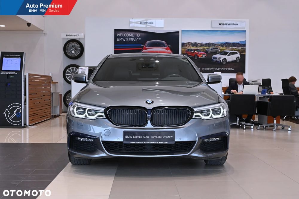 BMW Seria 5 540i xDrive - 2