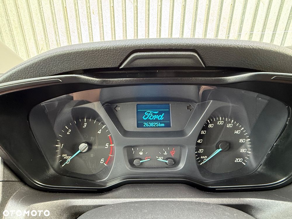 Ford Transit - 36