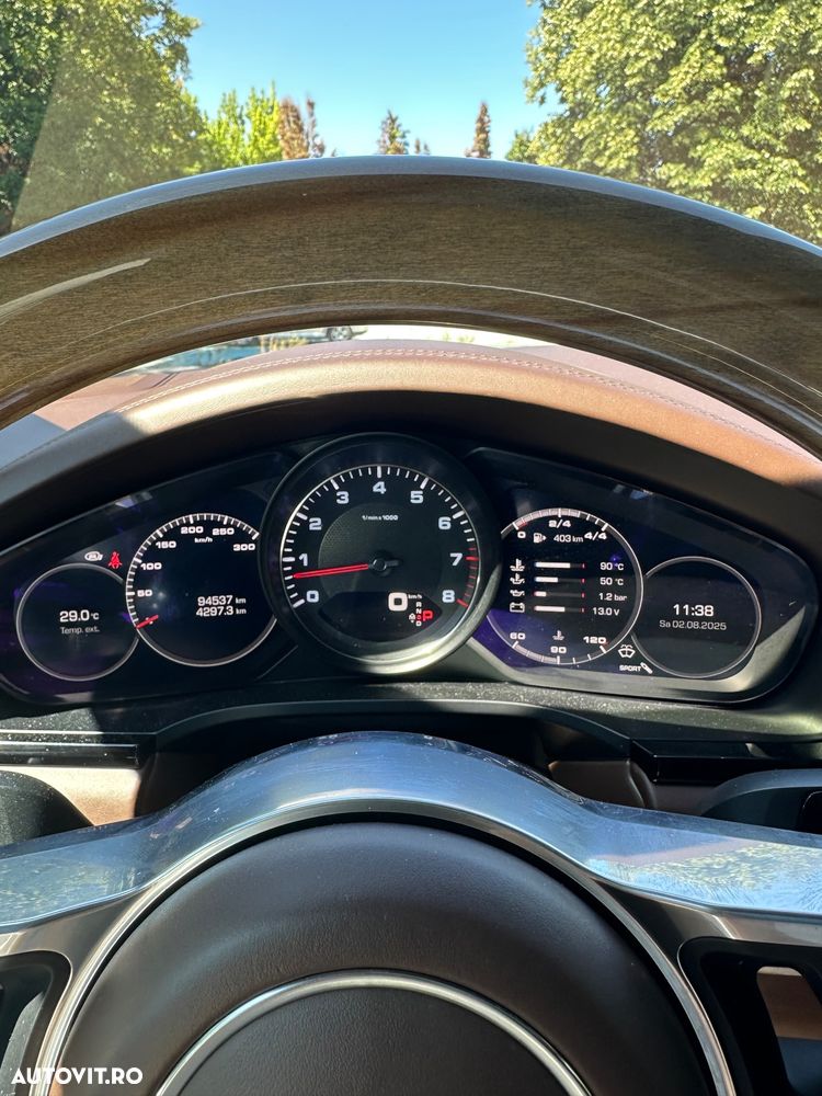 Porsche Cayenne S Tiptronic S Platinum Edition - 5