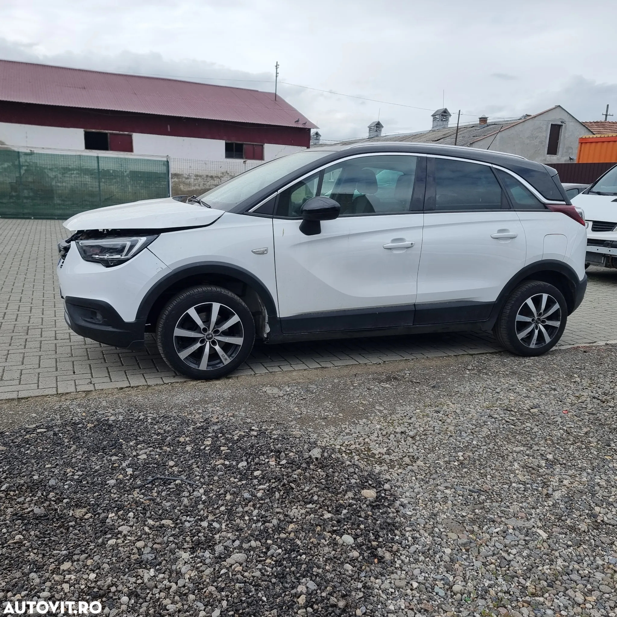 Opel Crossland X 1.2 Start/Stop Automatik 120 Jahre - 8