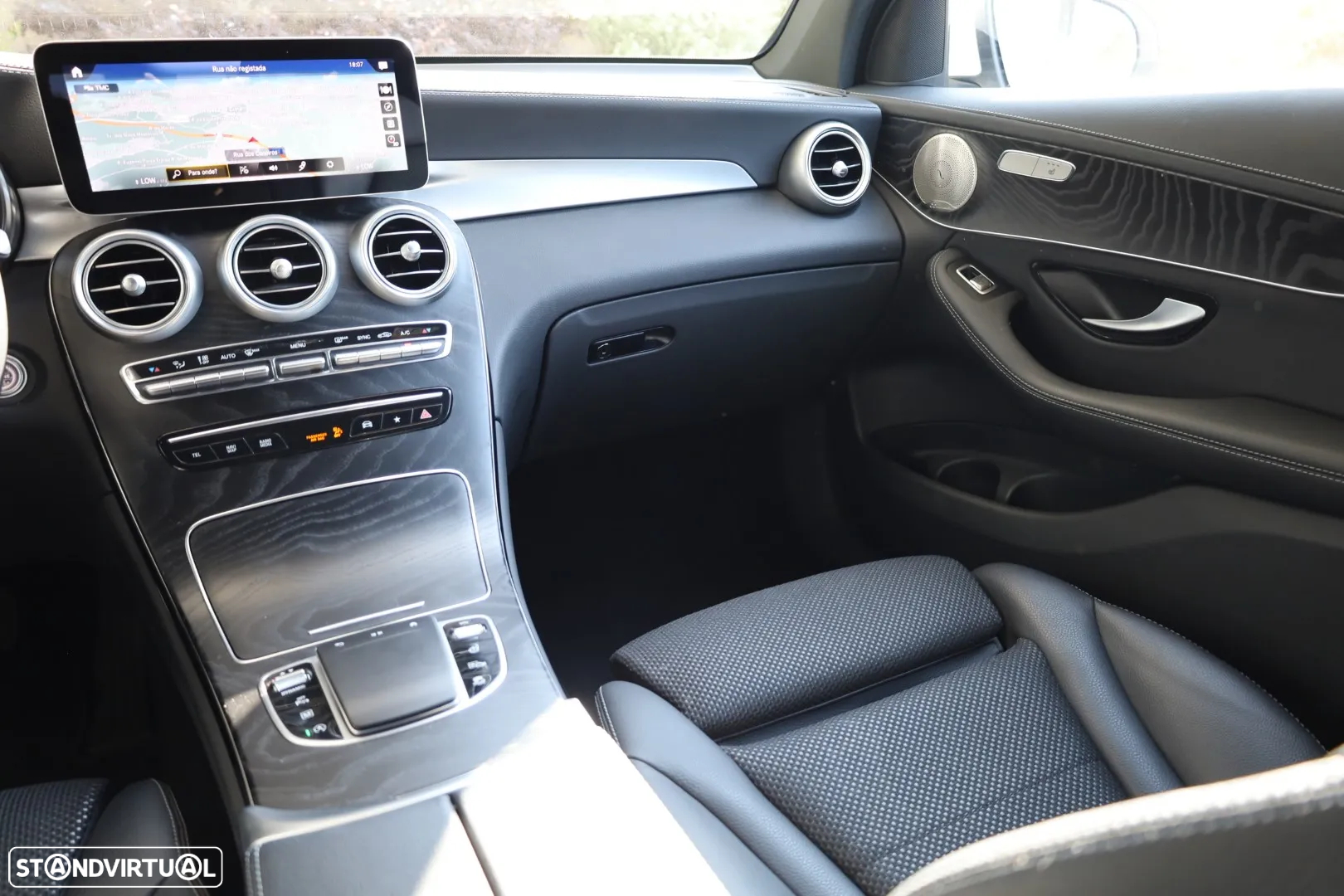 Mercedes-Benz GLC 200 d 4Matic 9G-TRONIC Exclusive - 18