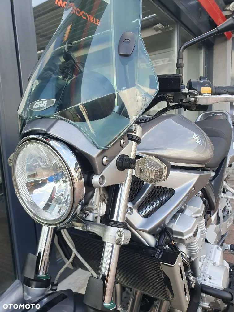 Suzuki Bandit - 22