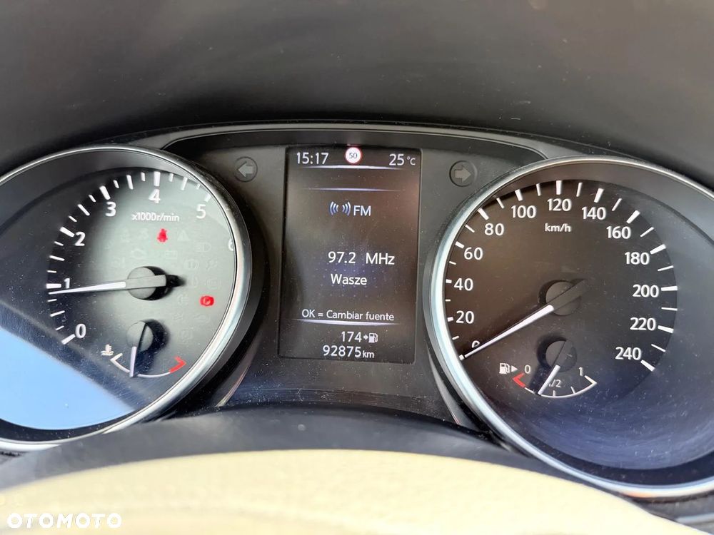 Nissan Qashqai 1.3 DIG-T Acenta - 24